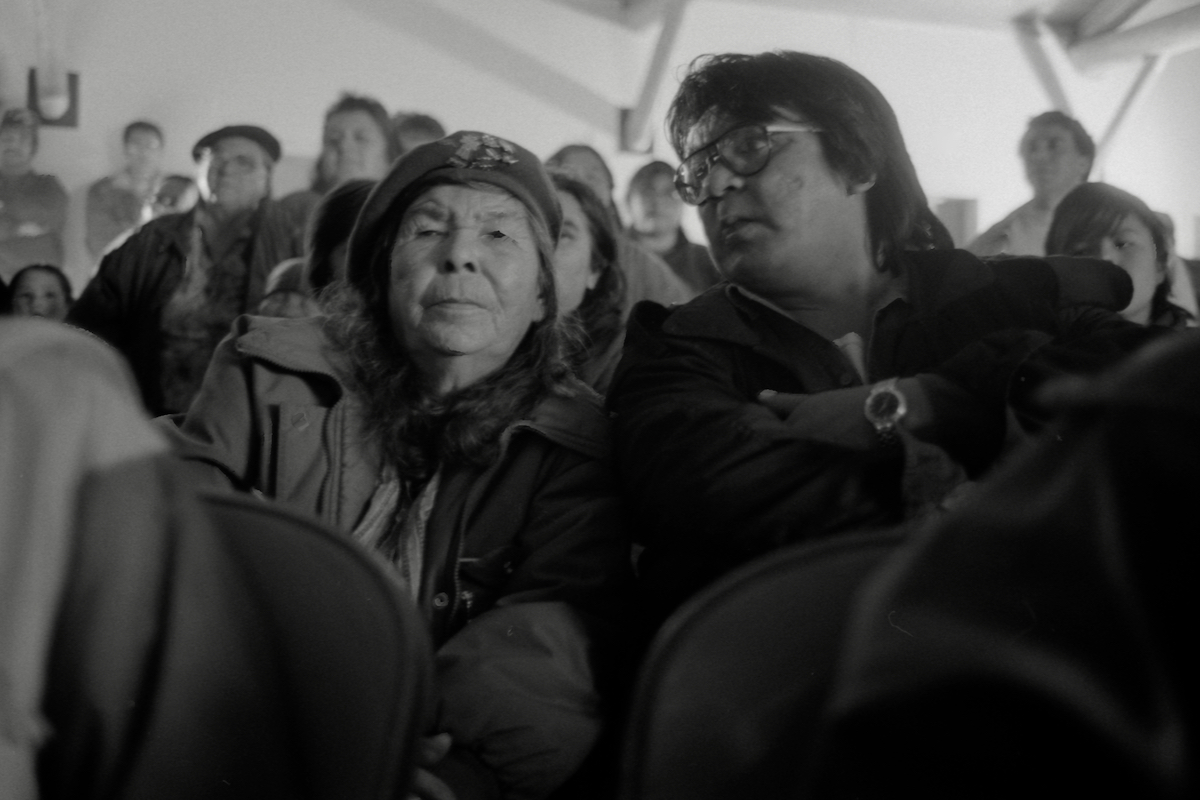 Rassemblement en salle communautaire, Opitciwan