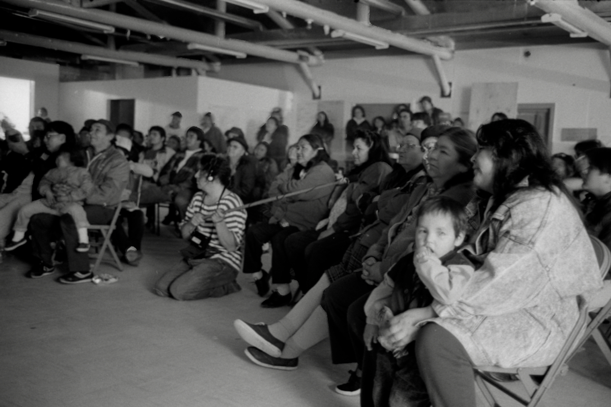 Rassemblement en salle communautaire, Opitciwan